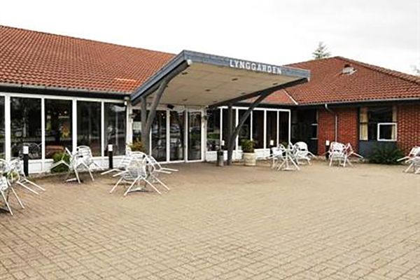 Hotel Lynggaarden (Herning)